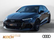 Audi RS3, Sportback, Jahr 2022 - Insingen