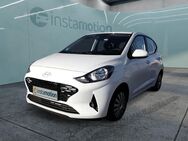 Hyundai i10, 1.0 Trend Sitz AppleCar, Jahr 2024 - München