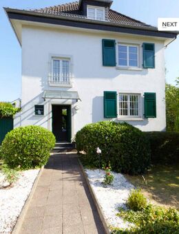 Romantisches, freistehendes Einfamilienhaus in ruhiger Bestlage von Schwalbach - Schwalbach (Taunus)