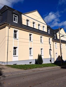 Familien aufgepasst: neu sanierte 3-Zimmer-Wohnung in ruhiger Thalheimer Lage - Thalheim (Erzgebirge)