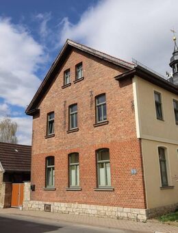 Zweifamilienhaus mit Nebengebäude in Kösnitz bei Bad Sulza - Solide Kapitalanlage mit Entwicklungspotenzial - Tautenburg