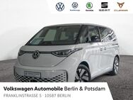 VW ID.BUZZ, Pro IQ LIGHT, Jahr 2022 - Berlin