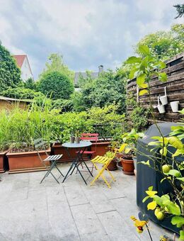 Lichtdurchflutete 3,5-Maisonette-Wohnung mit Sonnenterrasse & Sauna in begehrter Lage - Stuttgart