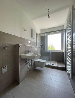 *Maisonettewohnung*Erstbezug nach Sanierung*Altbau*Tageslichtbad - Essen