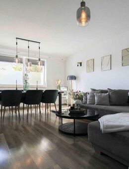 Ihr Alterswohnsitz? 4 Zimmer Wohnung in Citylage mit Balkon und Tiefgaragenstellplatz... - Moers