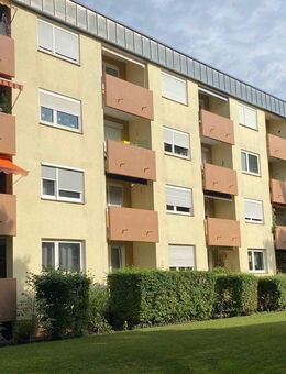 Nähe Sanaklinik! 4-Zi.-ETW mit 2 Balkonen - Nürnberg