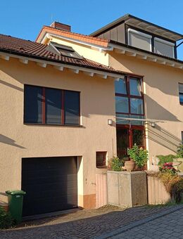 Individuelles Einfamilienhaus in reizvoller Wohnlage - Freiburg (Breisgau)