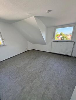 Renovierte 3ZKB-Wohnung mit Gartenanteil - Zweibrücken