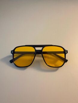 Retro Vibes - Deko-Sonnenbrille Gelb - Langenberg
