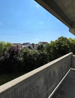 Geräumige 3-Zimmer Wohnung mit Balkon - Wohnberechtigungsschein erforderlich!* - Herzogenaurach