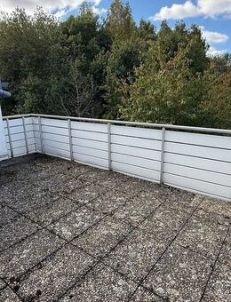 TOP Whg. in Grüna mit Terasse im 1.OG u.v.m. - frei ab 1.1.26 !!! - Chemnitz