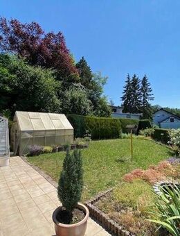 Elztal-Dallau: Schönes geräumiges Haus in sonniger Lage bietet viel Platz und neue Wohnideen - Elztal