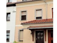 Kleines Reihenhaus mit Grundstück in Werdau zu verkaufen! - Werdau