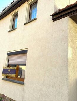 PROVISIONSFREI für Käufer - Sanierungswürdiges Anwesen - 3-Seiten-Hof - Heichelheim
