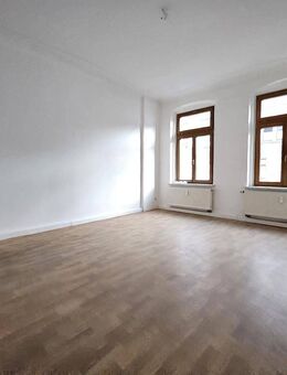 Sparen Sie sich glücklich +EXTRA: 2 Monatsmieten frei! Wohnung in zentraler Lage und trotzdem ruhig - Zwickau