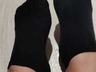 Getragene Socken zu verkaufen - Nisterau
