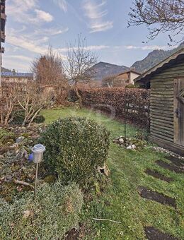 Wohnen in den Bergen: Großzügige Wohnung mit Terrasse, Garten, TG, Stpl. - Aschau (Chiemgau)