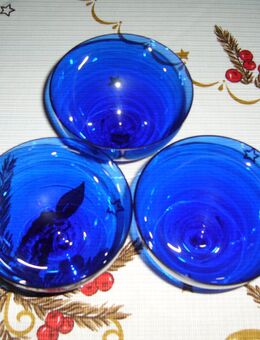 Glas-Schälchen Blau 6x10cm ALT - Krefeld