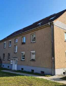 3 Zimmer Wohnung mit 2 Garagen - für Eigennutzer oder Kapitalanleger super geeignet - Wangenheim