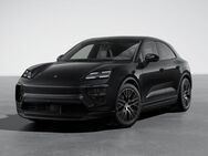 Porsche Macan, | | | | |, Jahr 2022 - Plattling