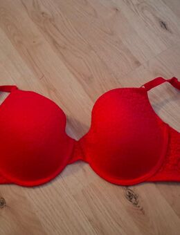 Roter BH Größe 75 F - Bamberg