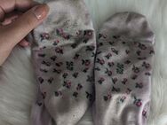 Getragene Socken - Dufterlebnis einer Krankenschwester - Rathenow