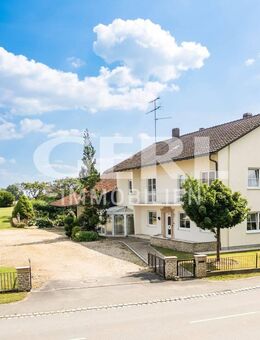 Ehemalige Hofstelle mit anliegendem landwirtschaftlichem Grundstück in Ittling - Straubing