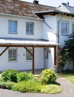 Charmantes Kleinod im Herzen von Meudt! Gemütliches Haus mit wunderschönem Garten - Meudt