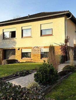 Ansprechendes Einfamilienhaus mit Fernblick - Reinhardshagen