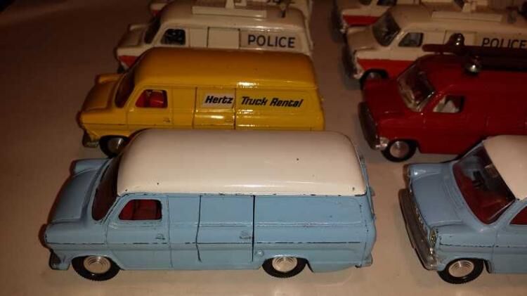 Dinky Toys Ford Transit 60er Jahre rare Hertz K... | markt.de