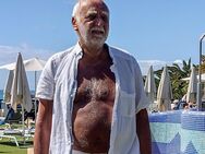 Aktiver Senior sucht Dame ab 55 für dauerhafte Beziehung - Stuttgart