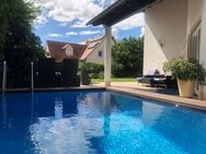 Traumhaus mit exklusiver, hochwertiger Ausstattung und Pool in bevorzugter Lage von Wendelstein! - Wendelstein