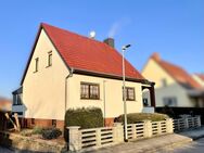 Bezugsfertiges Einfamilienhaus in Jüterbog mit Sauna, Wintergarten und zwei Garagen - Jüterbog