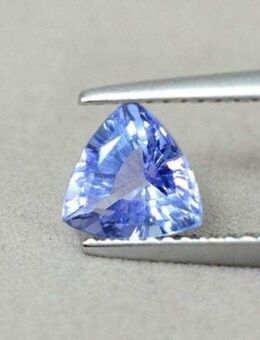 1,15ct - Tansanit , VS , Trilliant fac. , GLB ZERTIFIKAT / 1,03 ct VS , Oval fac. Tansanit + GLB Zertifikat Top Edelsteine - Neubrandenburg