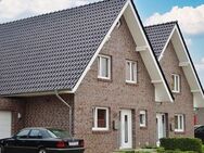 Neubauvorhaben: Verbundene Einfamilienhäuser (Energieeffizienzhaus 55) mit 119 m²! - Pinneberg