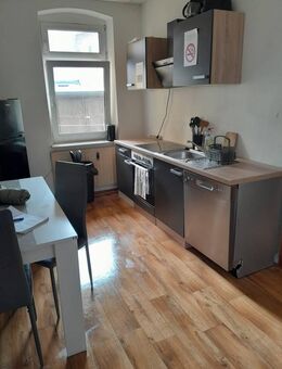 Erdgeschoss-Traum in Halle - 70?m² mit Stil & Komfort - auf Wunsch möbliert! - Halle (Saale)
