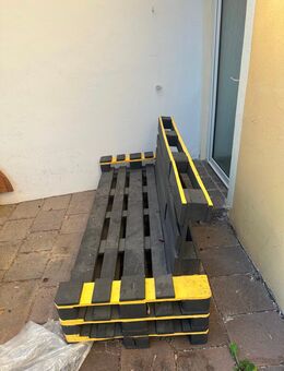 Palettenbank AMG zu verkaufen - Burgau
