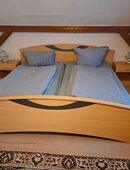 Doppelbett in 04720