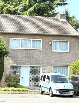Haus der Möglichkeiten: schnuckeliges freistehendes Einfamilienhaus mit Garage in ruhiger Wohnlage! - Viersen