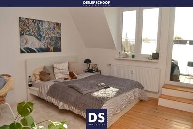 Gemütlich und sonnig unter'm Dach - schöne 3-Zimmer-ETW mit neuer Dachloggia Nh. Blücherplatz