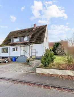 Charmantes Einfamilienhaus mit Garten in Ellwangen-Kellerhaus - Ellwangen (Jagst)