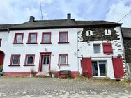 Idyllisches Bauernhaus mit historischer Seele und viel Potenzial - Bescheid