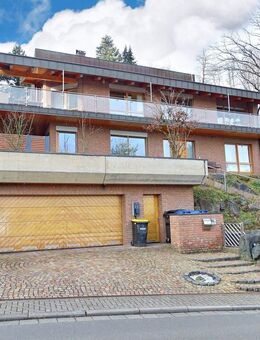 Luxuriös ausgestattete Villa mit Pool, Sauna, Kamin und Solaranlage. - Wetzlar