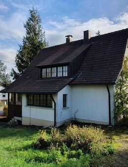 Familienparadies mit großem Grundstück im Dornröschenschlaf! - Albstadt