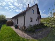 Großzügiges Einfamilienhaus in sonniger Lage im Stadtkern von Regenstauf - Regenstauf