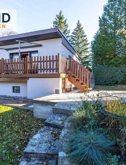 Gemütlicher Bungalow in ruhiger Lage mit wunderschönem Garten und modernisierten Elementen - Erfurt