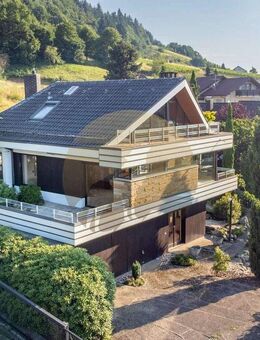 Architektenhaus in herrlicher Aussichtslage von Baden-Baden Neuweier - Baden-Baden