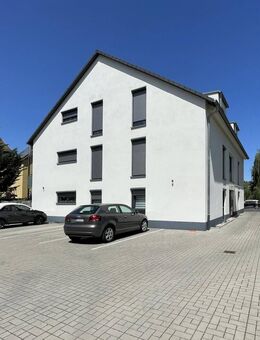 Kapitalanlage in Oberasbach: Zwei moderne Mehrfamilienhäuser mit 10 Wohneinheiten & 14 Stellplätzen - Oberasbach