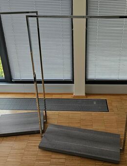 Garderobenständer | Kleiderständer - Aachen