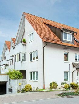 Attraktive Wohnung mit guter Ausstattung. Top gepflegt, Möbel rein und Wohnen. - Sersheim